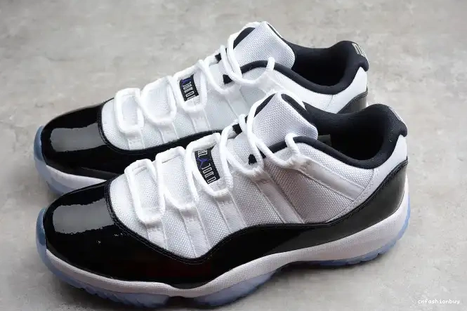 Low Retro Black 528895-153 Air 